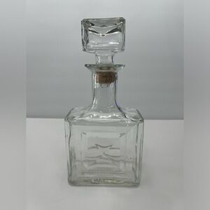 Vintage Liquor Whiskey Glass Decanter